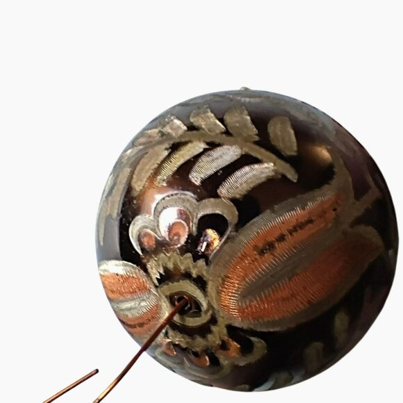 Vintage Hand Engraved Metallic Christmas Ornament With Leaf Design Gold Bronze - Picture 14 of 15